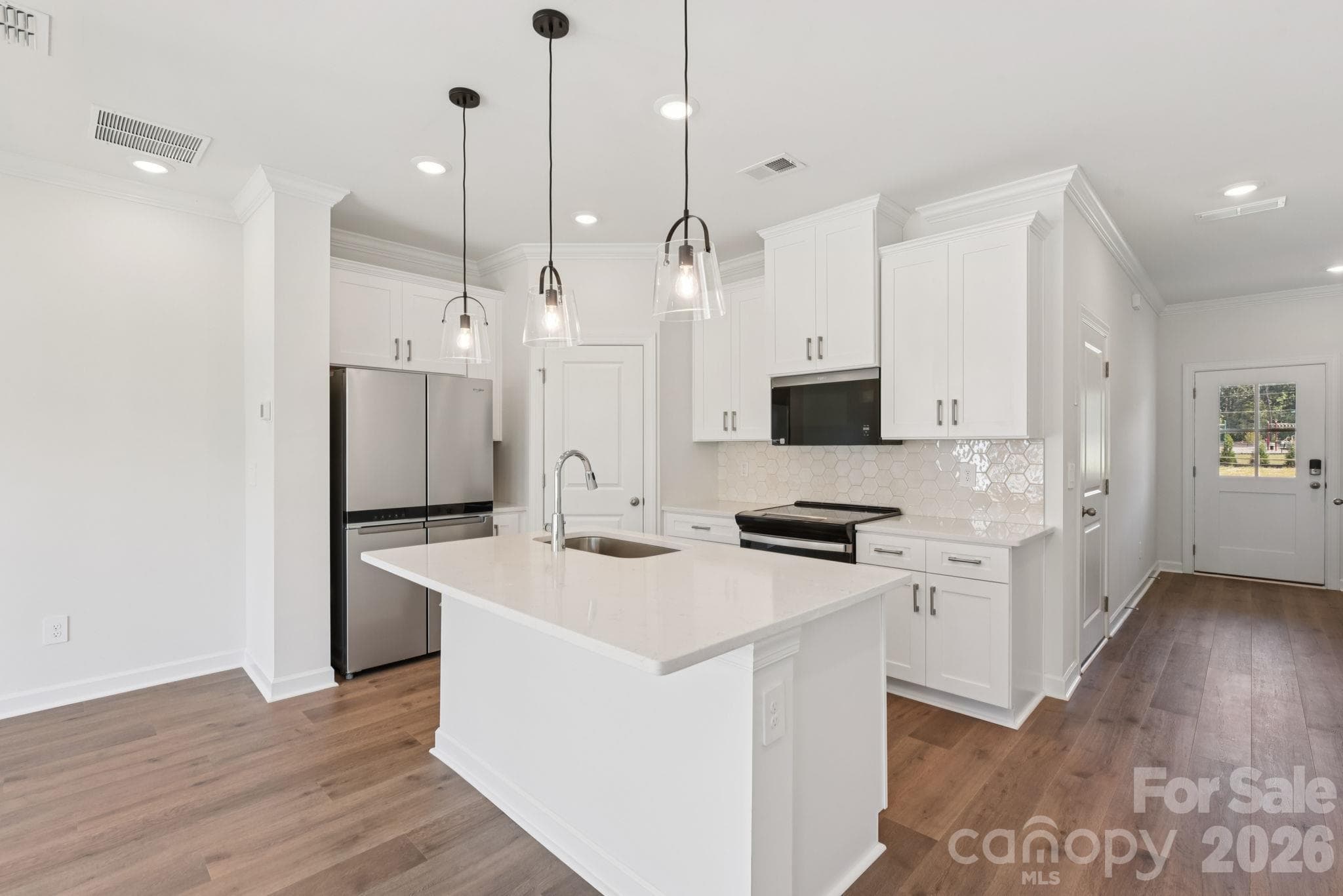 Photo is not of the actual home, but is an inspirational photo of builder’s model home and may depict options, furnishings, and/or decorator features that are not included. - 476 Markridge Loop, Fort Mill