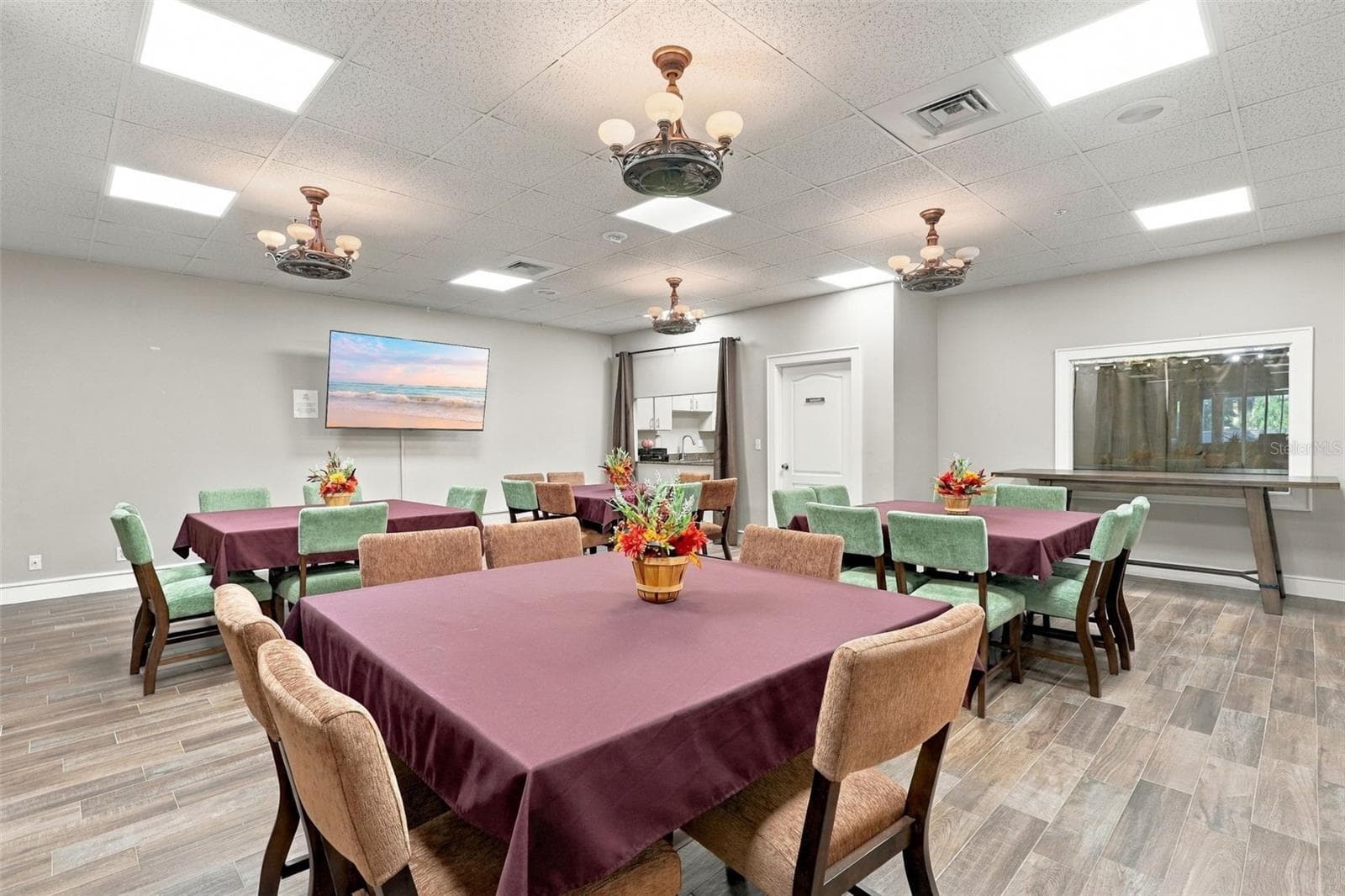 Club Room with catering kitchen - 3 OCEANS WEST BLVD #7D7, DAYTONA BEACH SHORES