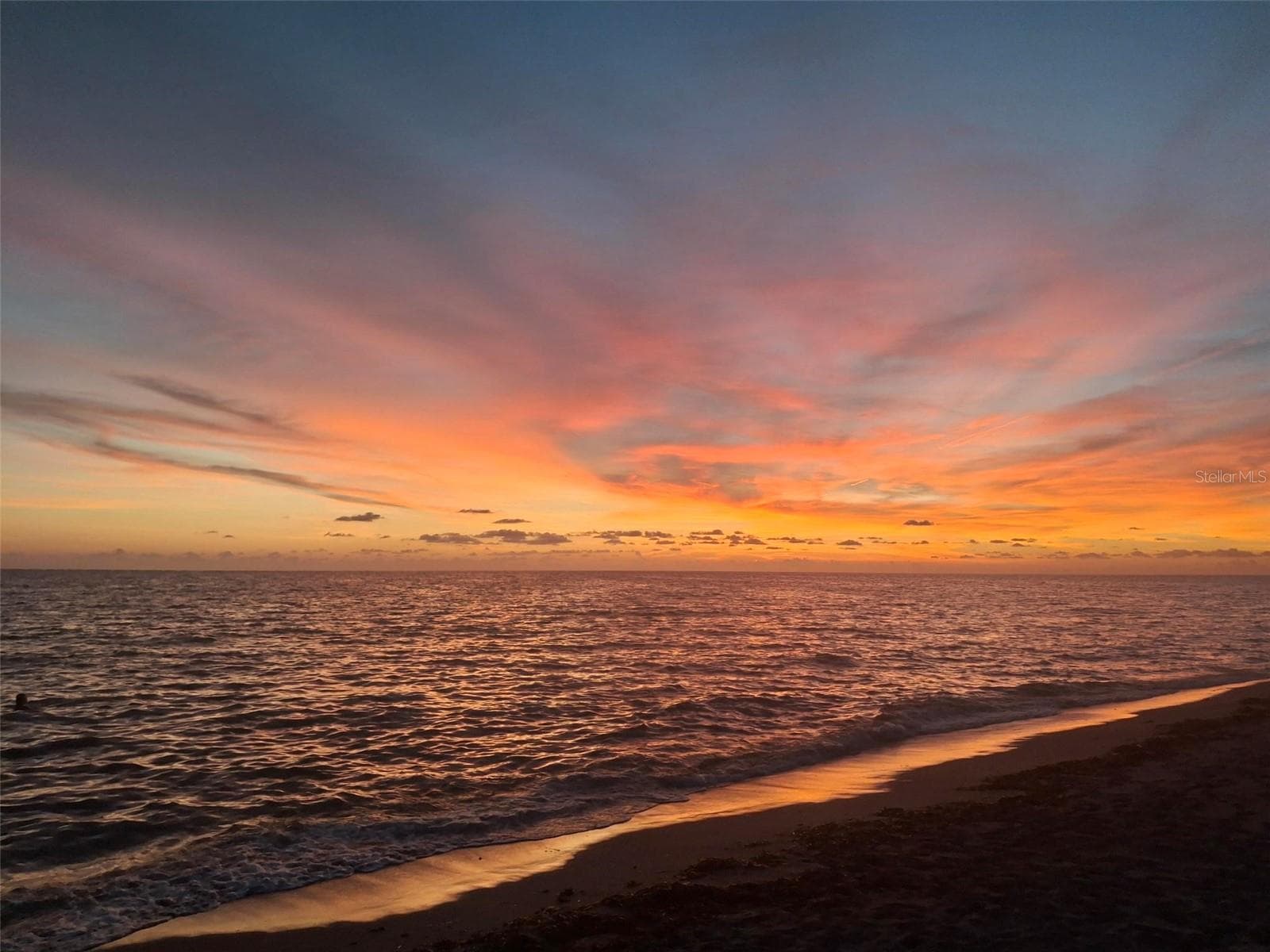 Venice Beach Famous Sunsets. - 203 RUBENS DR #F, NOKOMIS