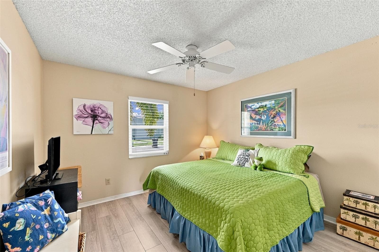 Guest bedroom is bright and comfortable. - 215 GENET CT, SUN CITY CENTER