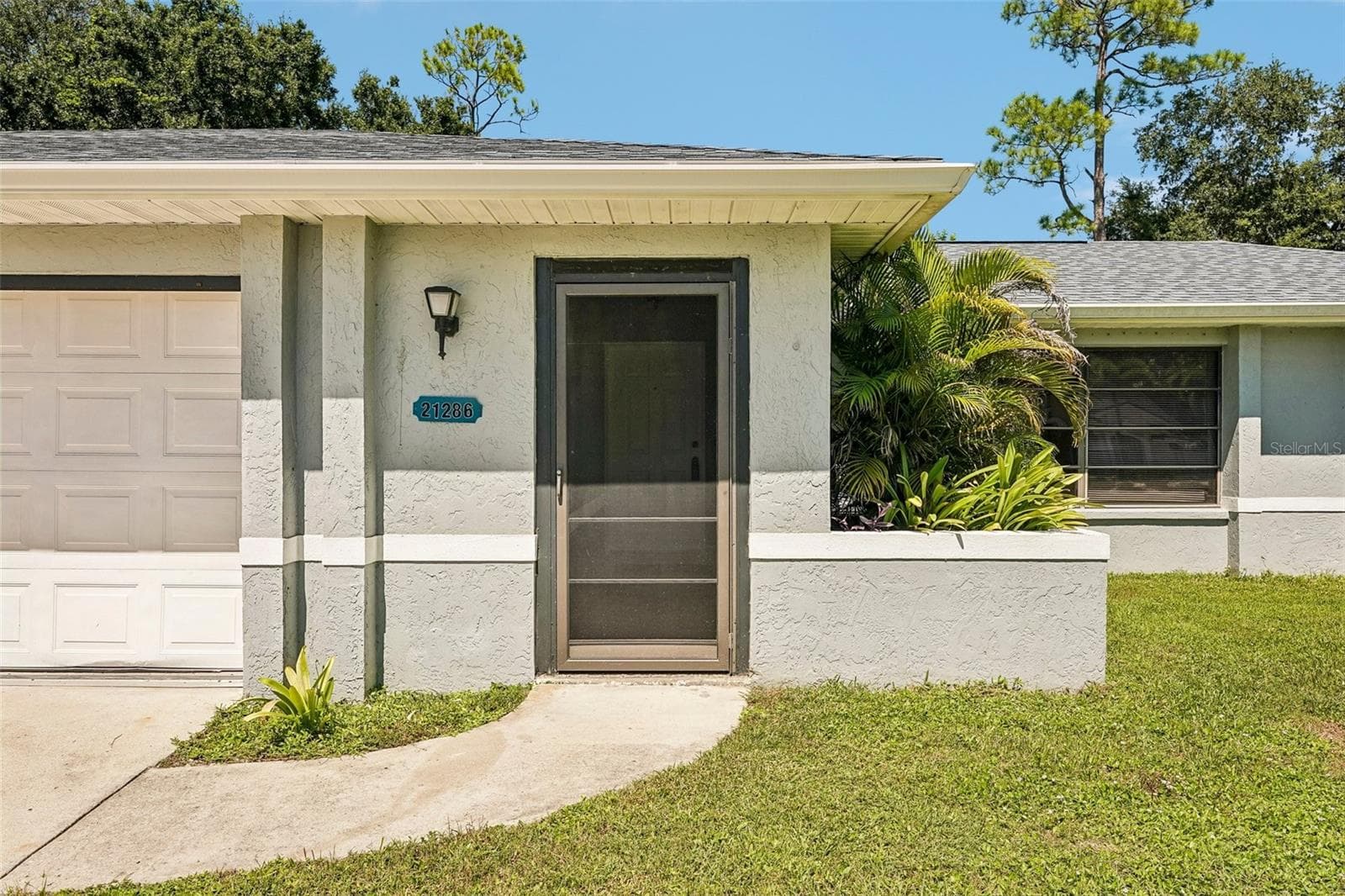 Single Family Residence at 21286 GIDDINGS AVE, PORT CHARLOTTE, photo 2 of 34
