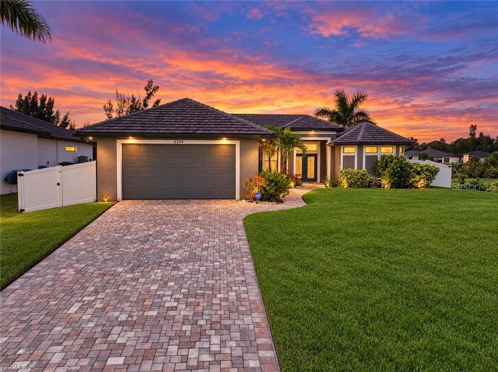 2330 NW 39TH AVE