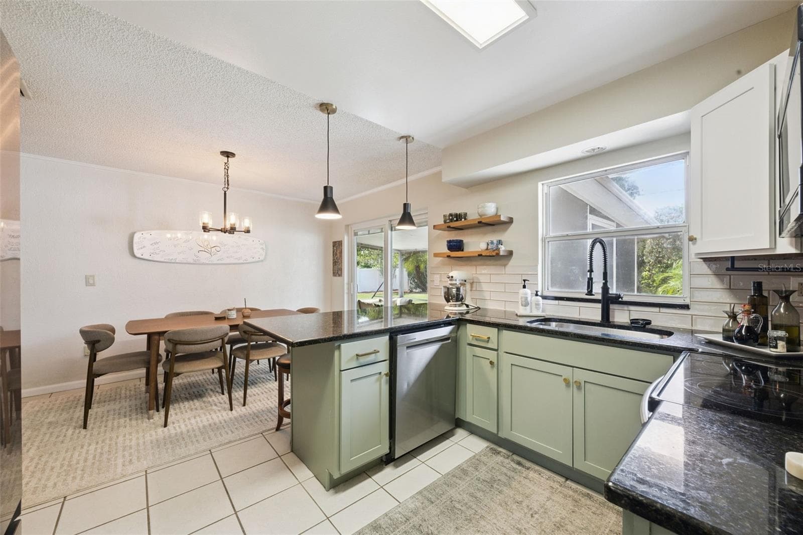 Single Family Residence at 4628 S SHORE RD, ORLANDO, photo 16 of 57