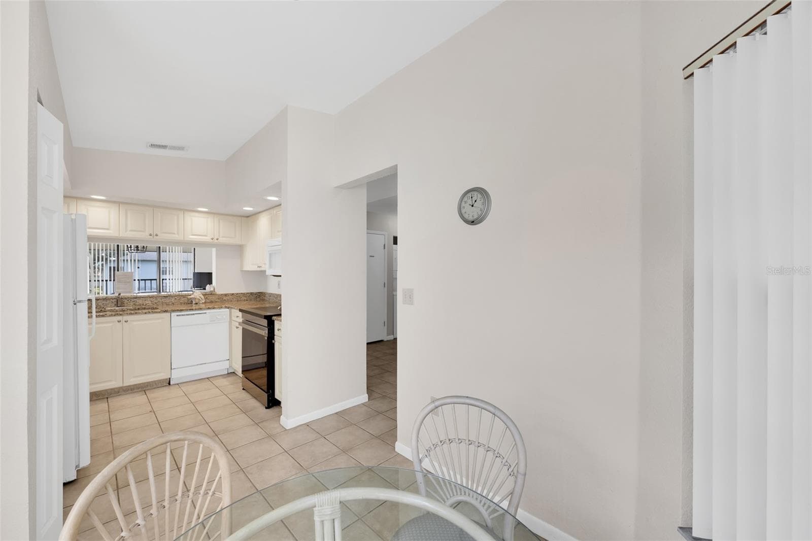 Condo - Hotel at 4401 46 AVE W AVE W #201, BRADENTON, photo 12 of 35