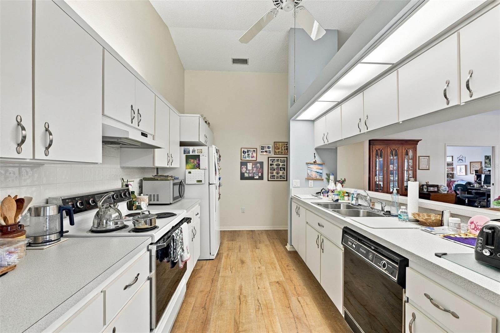 Kitchen - 8657 CYPRESS LAKES BLVD, NEW PORT RICHEY