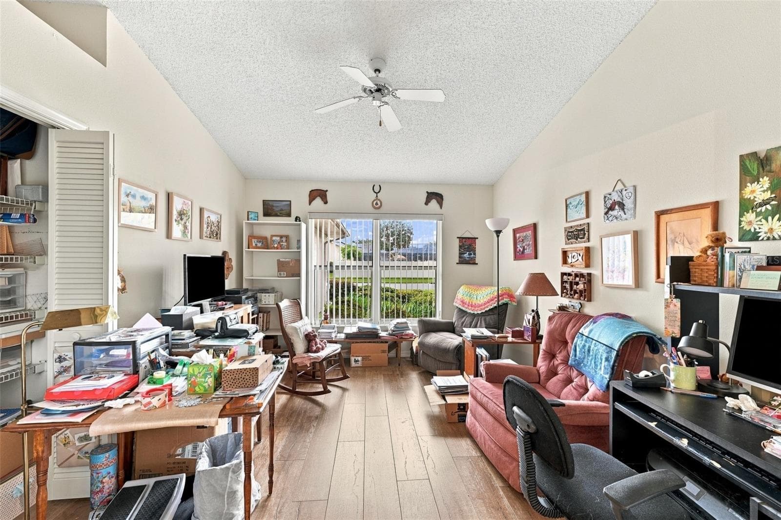 Third bedroom, currently used as a craft/Tv room - 8657 CYPRESS LAKES BLVD, NEW PORT RICHEY