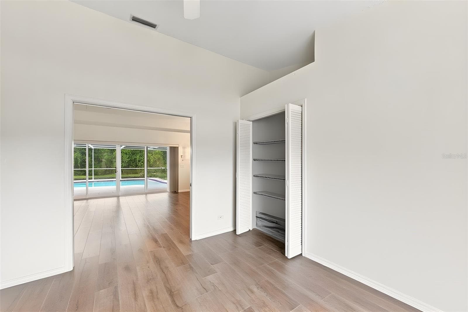 Third bedroom Virtually shown empty - 8657 CYPRESS LAKES BLVD, NEW PORT RICHEY