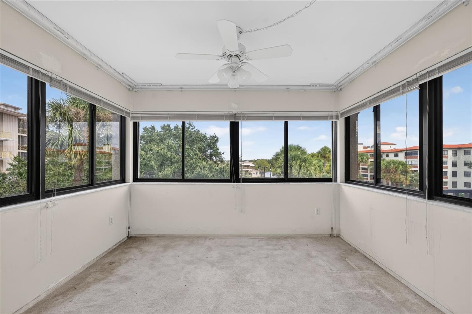 Sun room off third bedroom/den - 100 S INTERLACHEN AVE #401, WINTER PARK