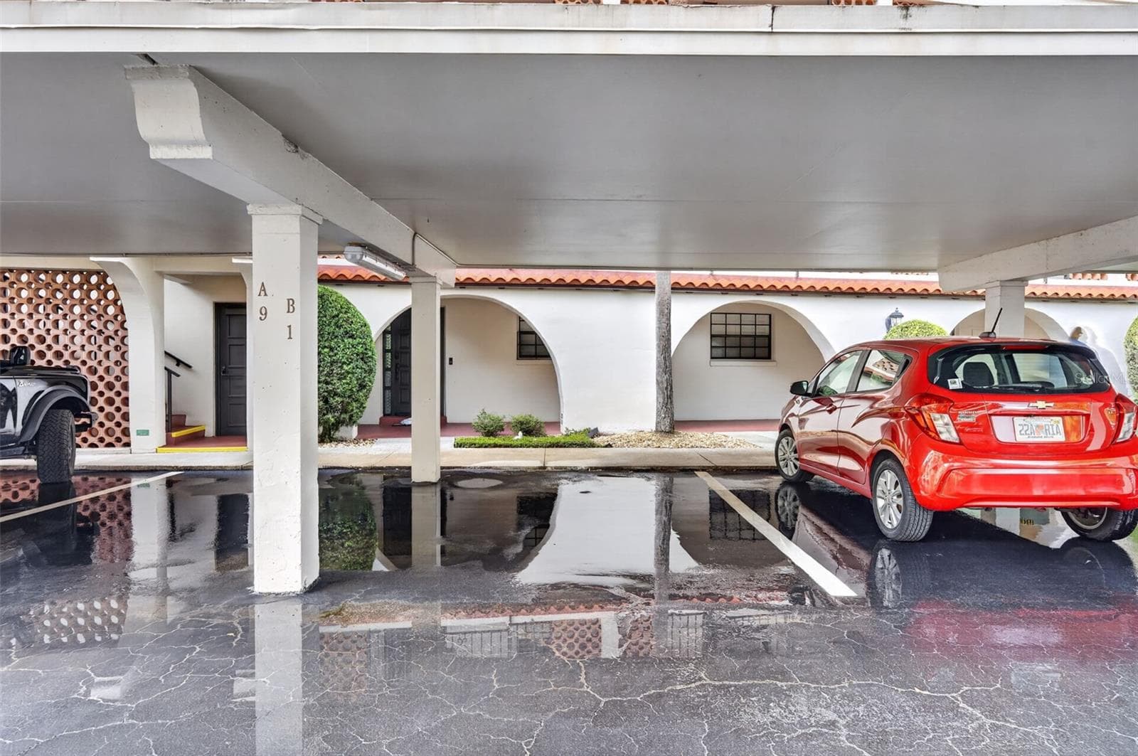 Assigned Parking Space - 100 S INTERLACHEN AVE #401, WINTER PARK