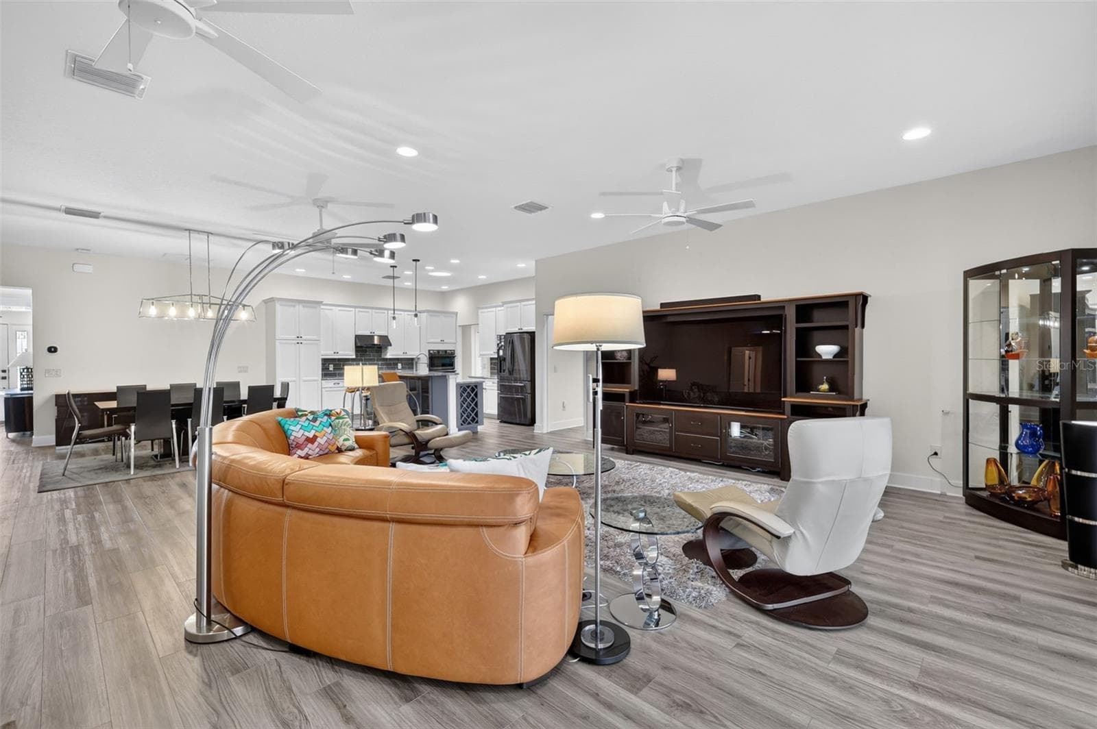 Living room - 2741 DUNHAM DR, THE VILLAGES