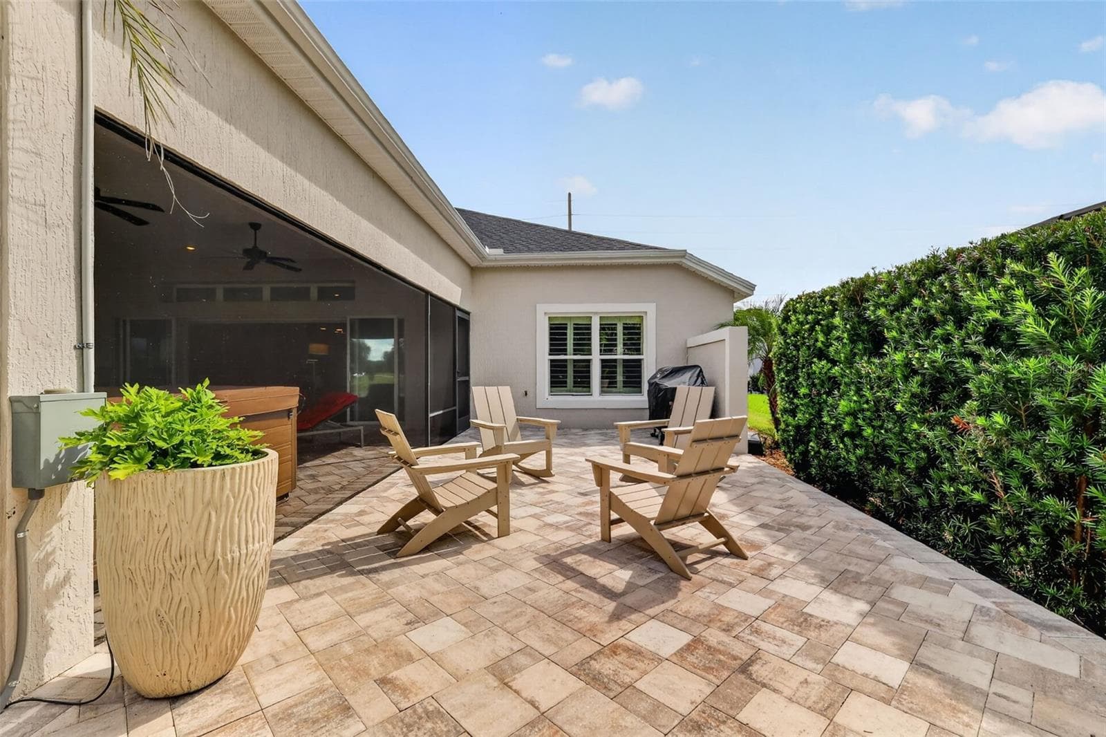 Adjacent outdoor paver patio - 2741 DUNHAM DR, THE VILLAGES
