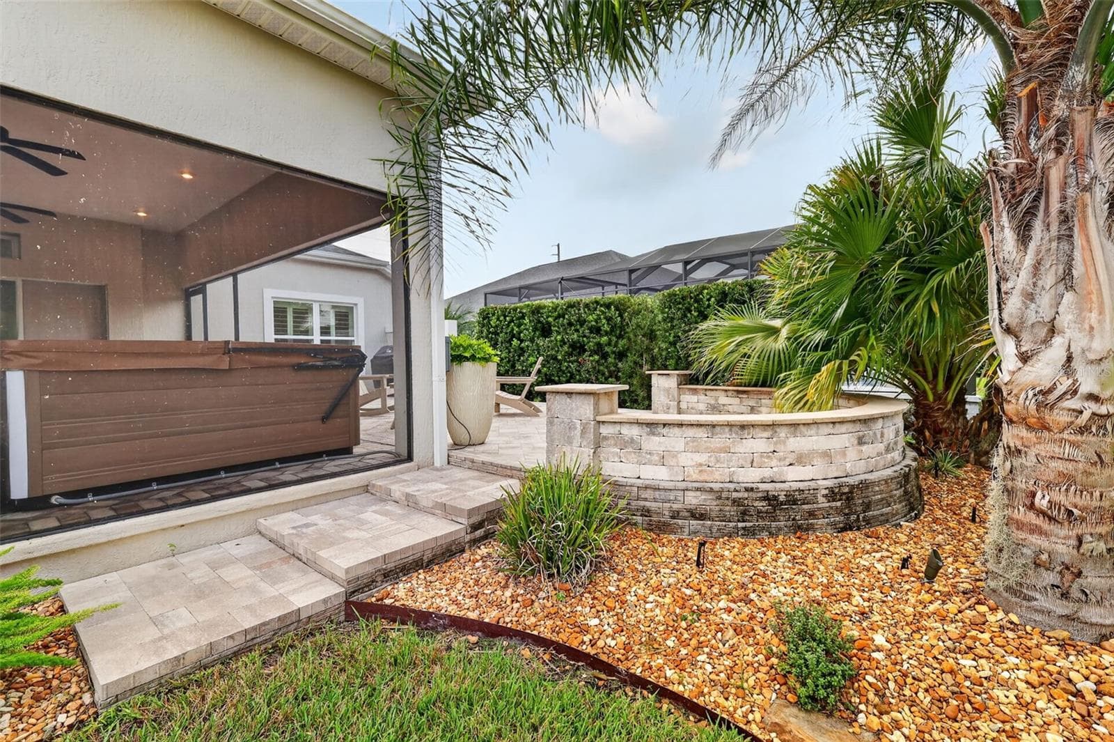 Beautiful patio - 2741 DUNHAM DR, THE VILLAGES