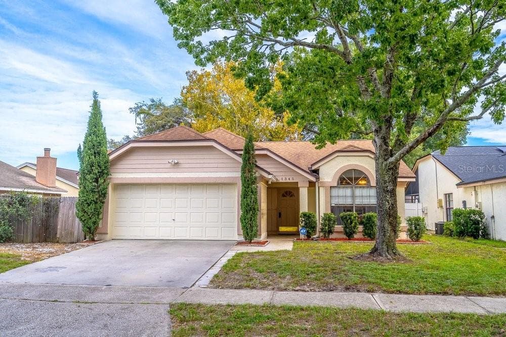 Single Family Residence at 1345 TINDARO DR, APOPKA, photo 2 of 51