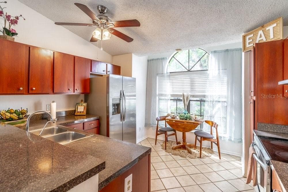 Single Family Residence at 1345 TINDARO DR, APOPKA, photo 14 of 51