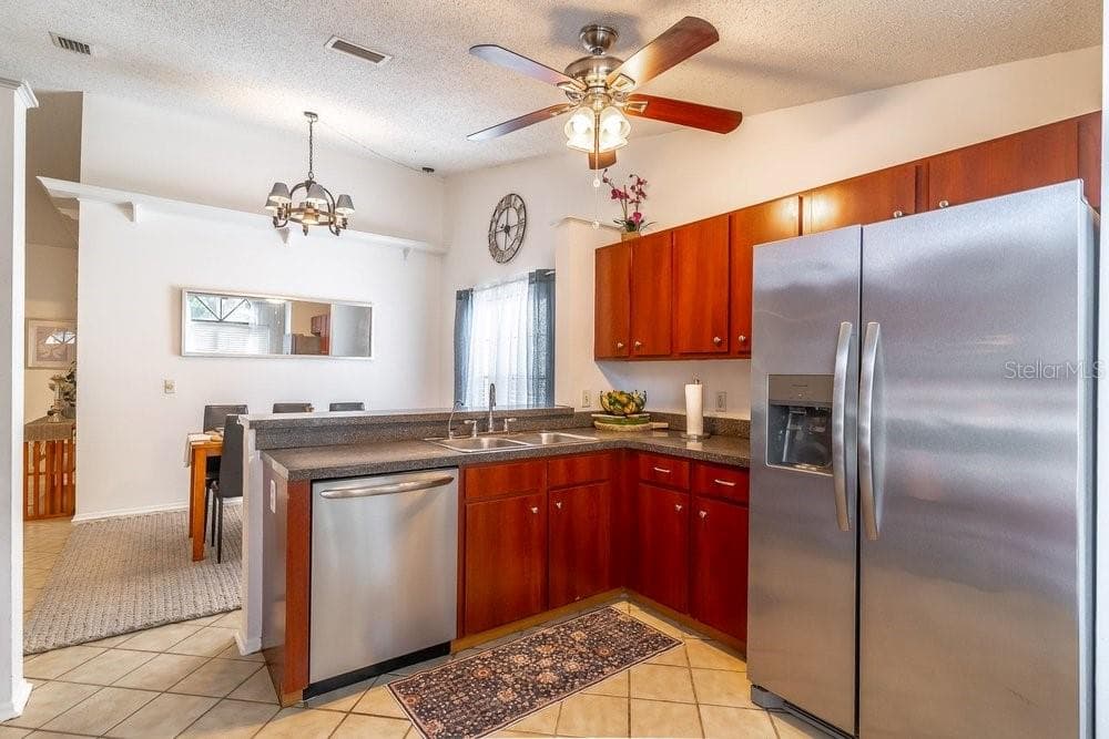 Single Family Residence at 1345 TINDARO DR, APOPKA, photo 18 of 51