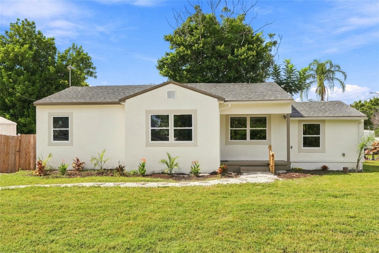 Front of home - 8474 TOBAY RD N, ST PETERSBURG