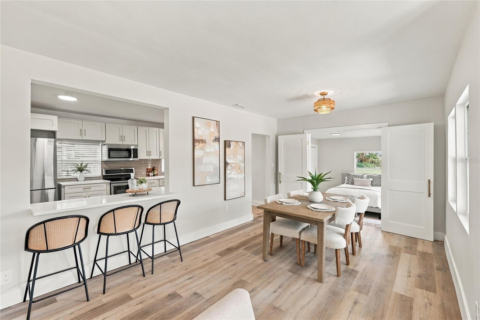 Dining Room & Breakfast Bar - 8474 TOBAY RD N, ST PETERSBURG