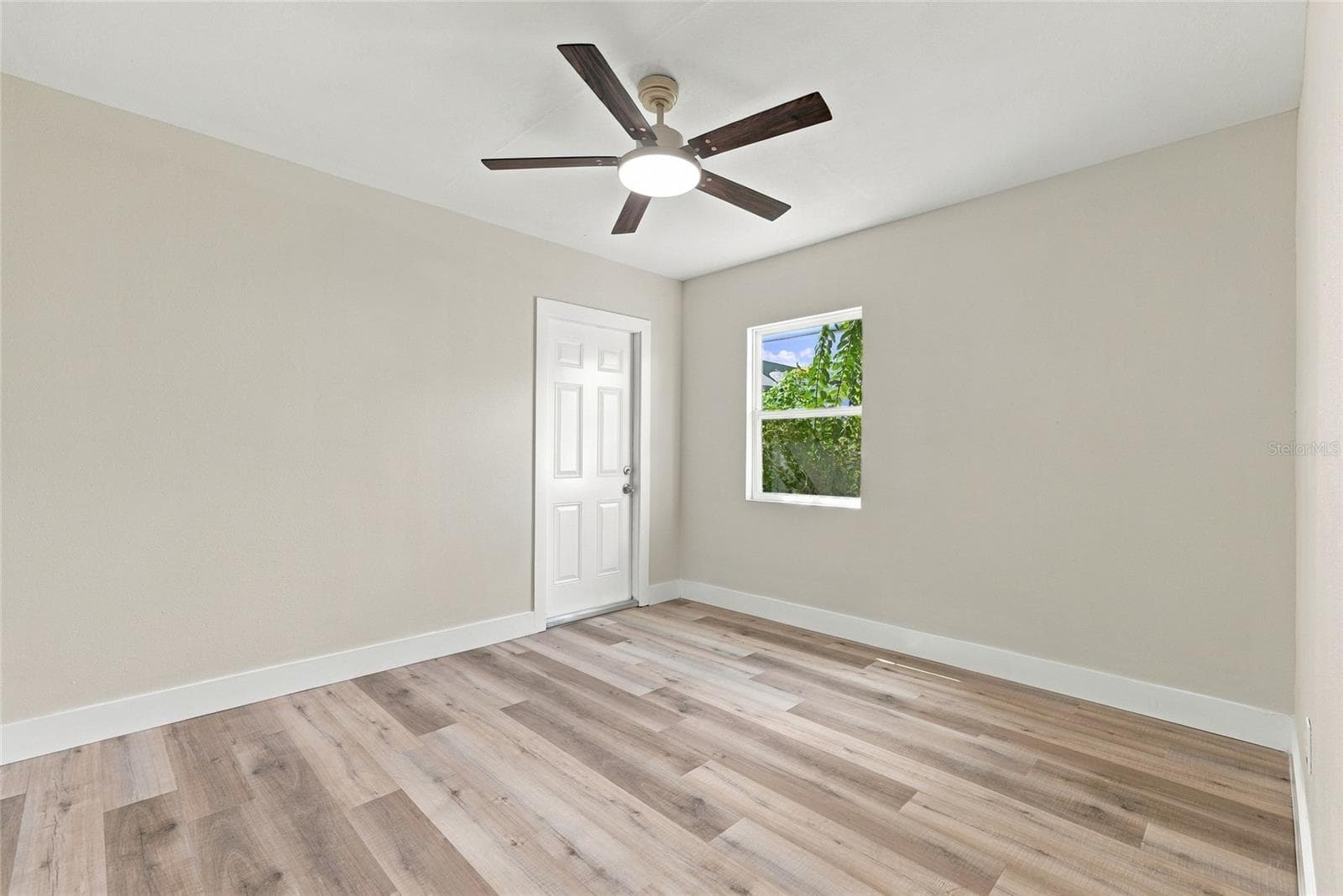 Guest Room 2 - 8474 TOBAY RD N, ST PETERSBURG
