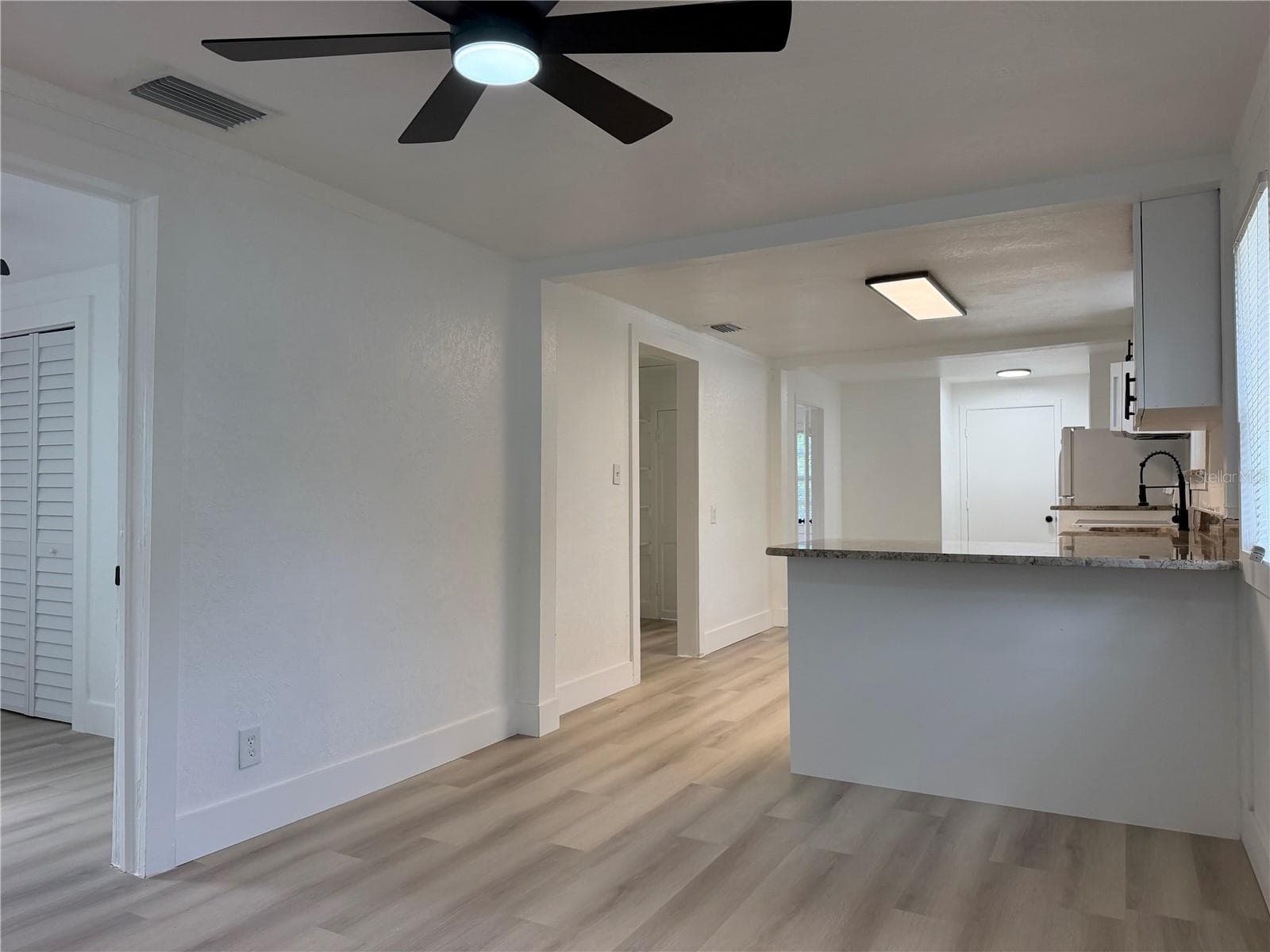 Living Area - 3636 E NORTH BAY ST, TAMPA