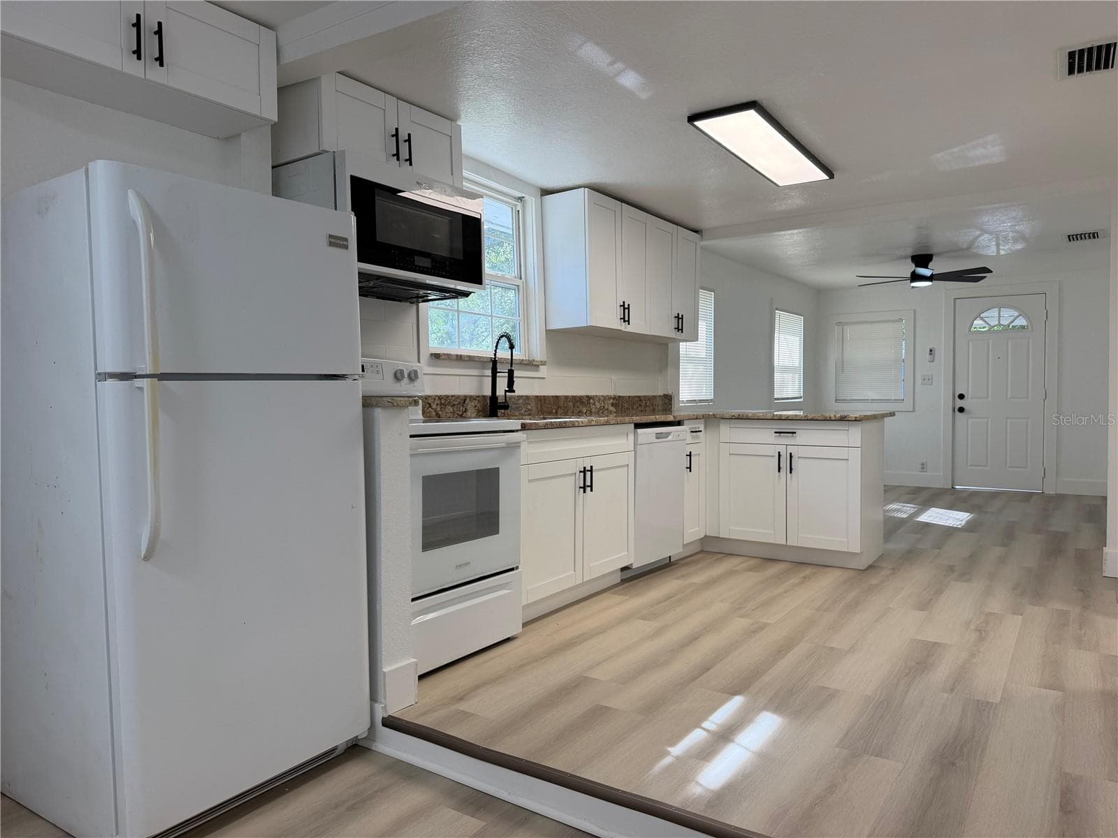 Kitchen - 3636 E NORTH BAY ST, TAMPA