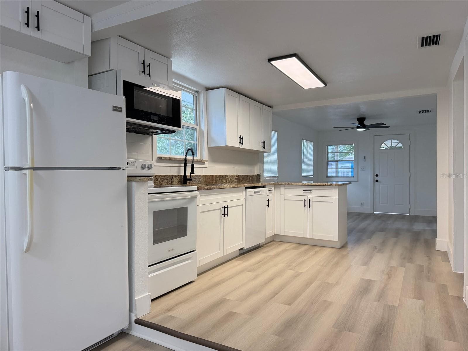 Kitchen - 3636 E NORTH BAY ST, TAMPA