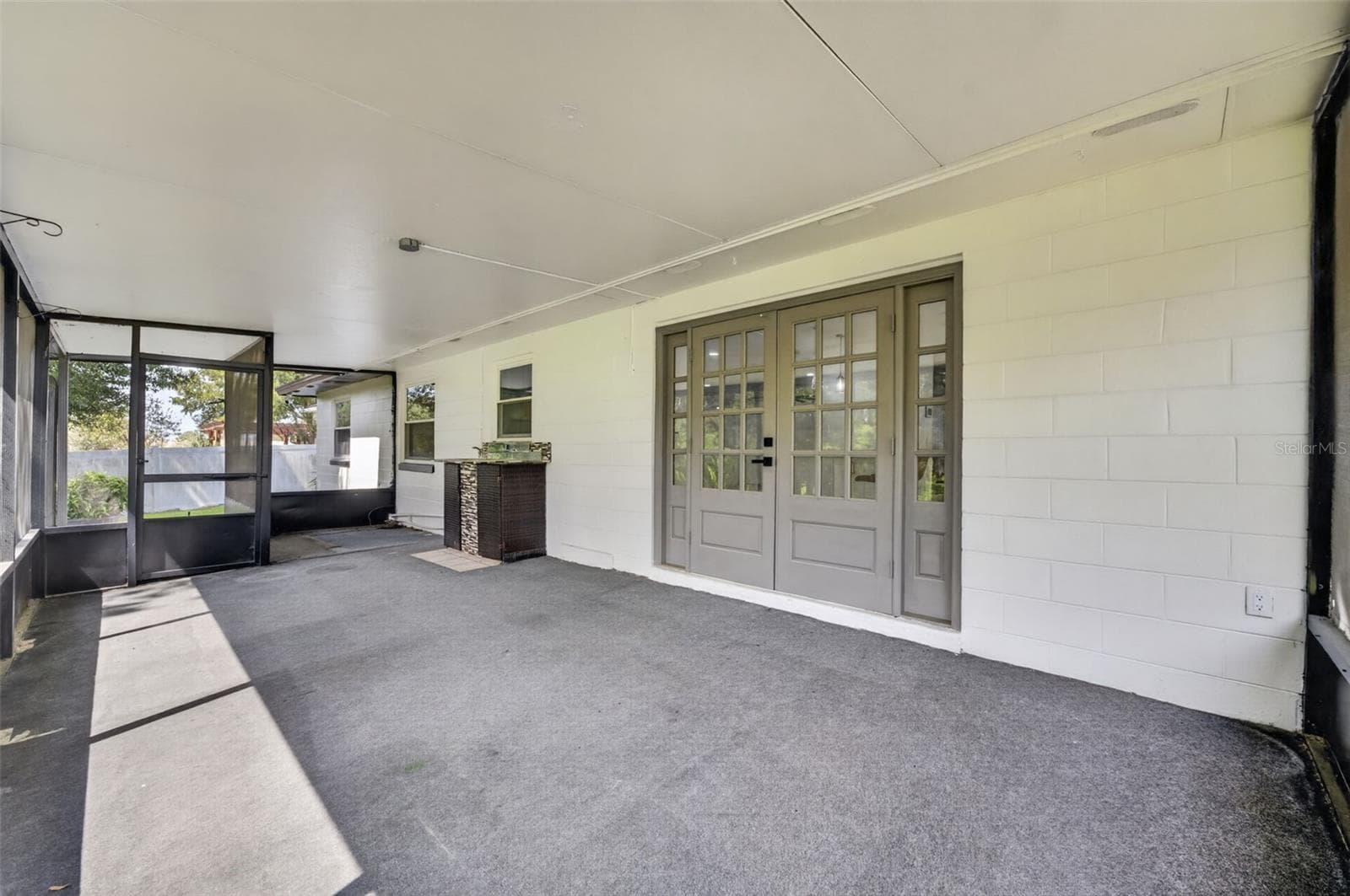 Single Family Residence at 517 GARDEN HEIGHTS DR, WINTER GARDEN, photo 17 of 24