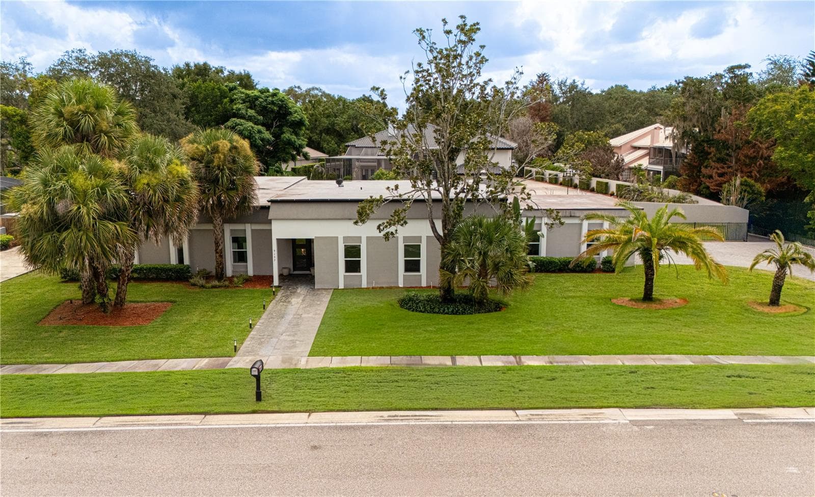 9197 BAY HILL BLVD