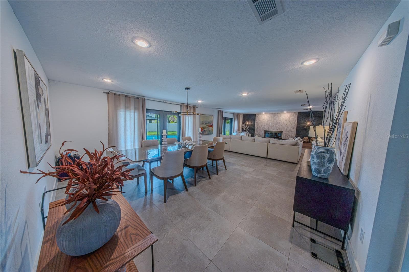 Single Family Residence at 9197 BAY HILL BLVD, ORLANDO, photo 9 of 27