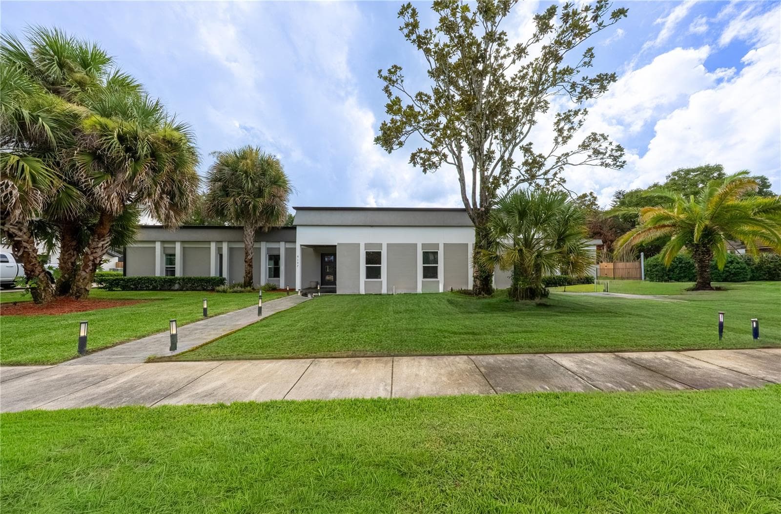 Single Family Residence at 9197 BAY HILL BLVD, ORLANDO, photo 27 of 27