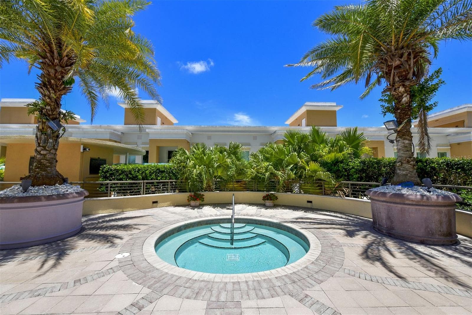 Condominium at 800 N TAMIAMI TRL #321, SARASOTA, photo 48 of 50