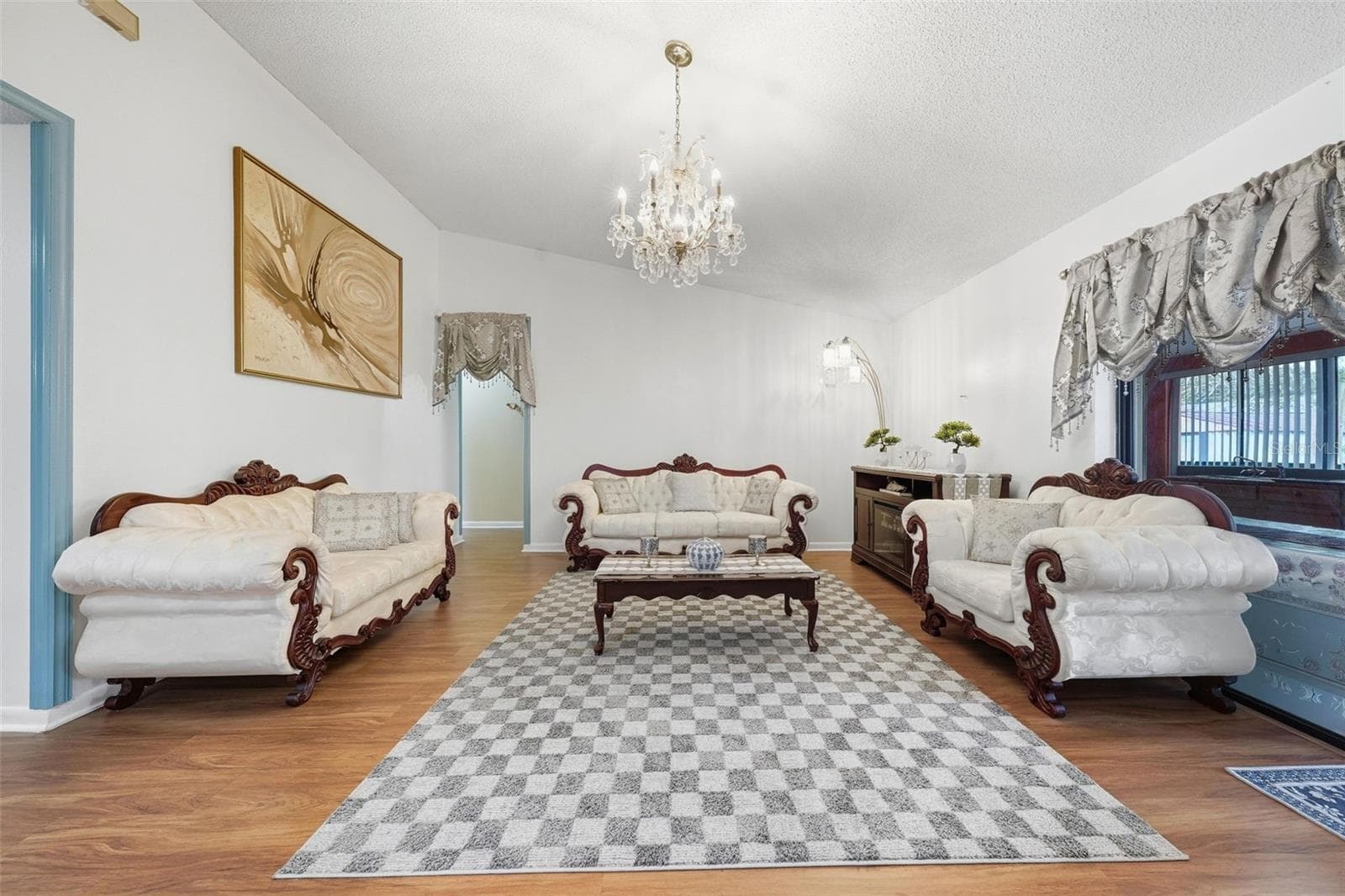 Single Family Residence at 125 PANSY CT, KISSIMMEE, photo 5 of 53