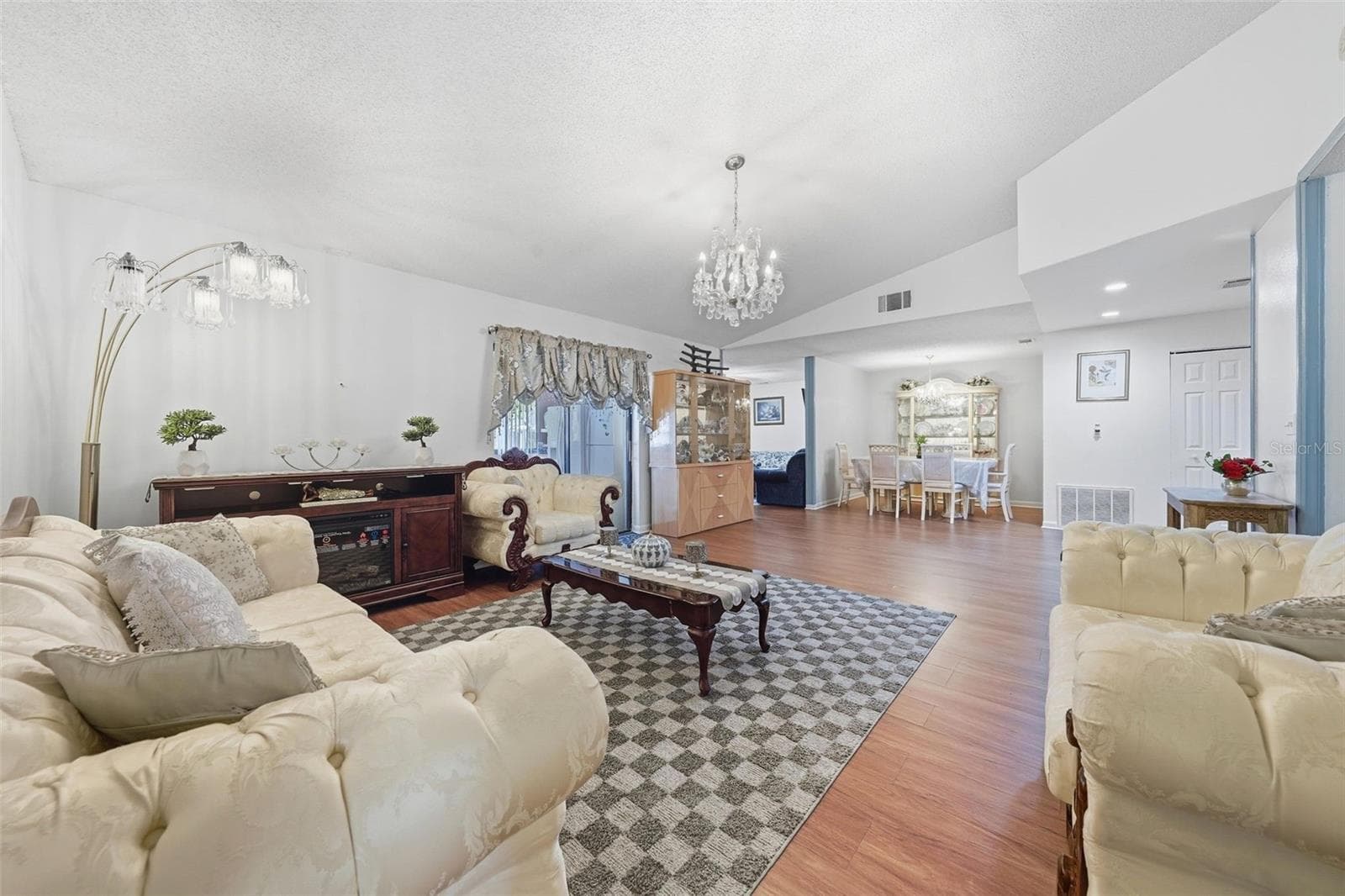 Single Family Residence at 125 PANSY CT, KISSIMMEE, photo 19 of 53