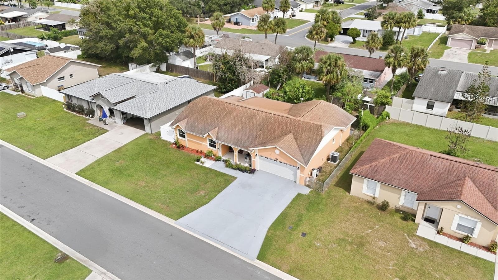 Single Family Residence at 125 PANSY CT, KISSIMMEE, photo 47 of 53