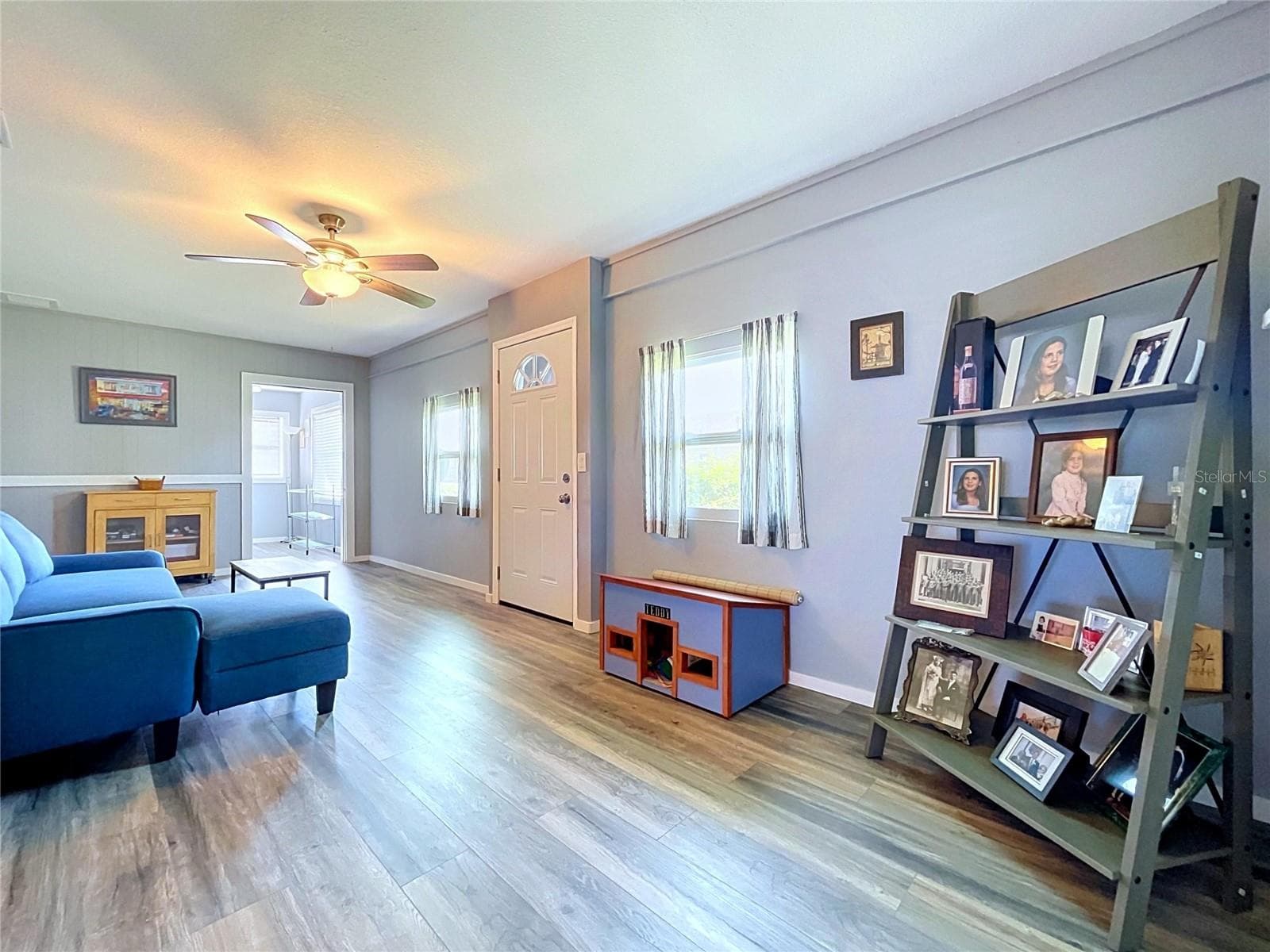Single Family Residence at 1520 BELLE GLADE AVE, SUN CITY CENTER, photo 10 of 73