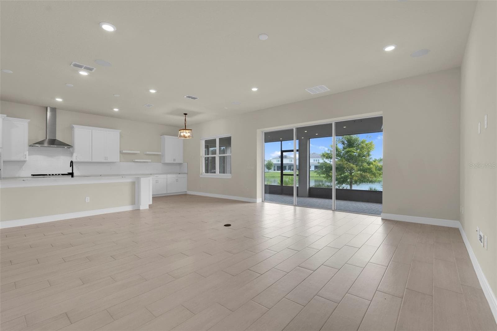 Single Family Residence at 13485 PANAMA BEACH CT, ORLANDO, photo 7 of 72