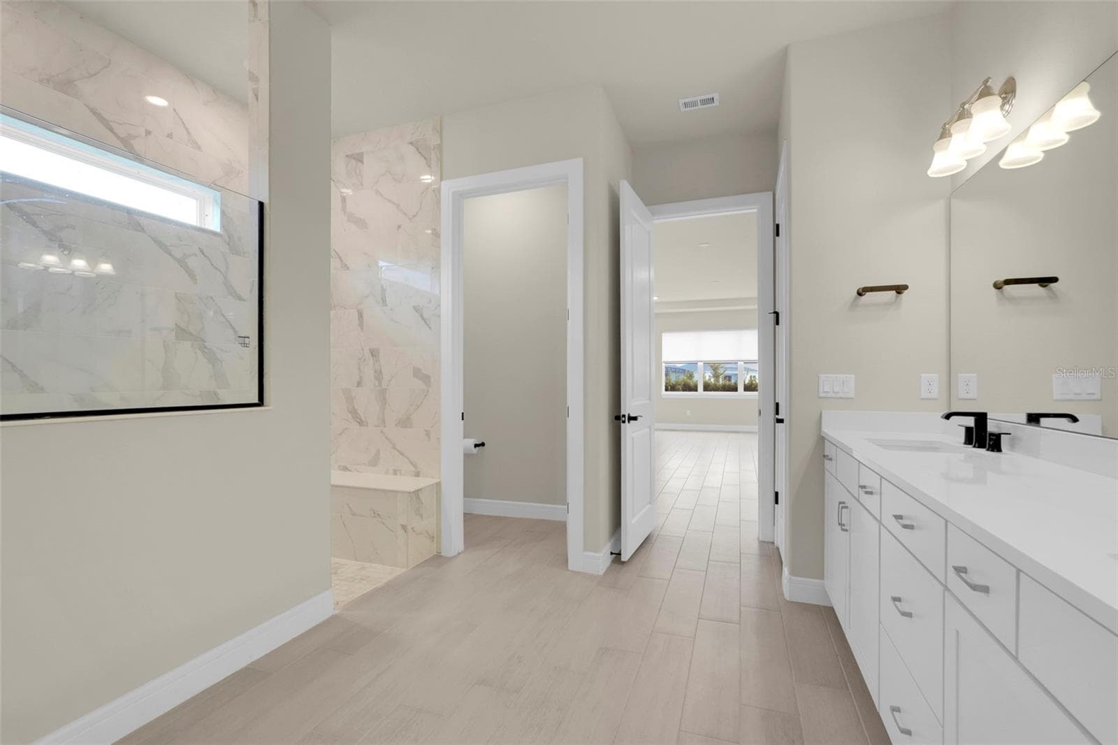 Single Family Residence at 13485 PANAMA BEACH CT, ORLANDO, photo 22 of 72