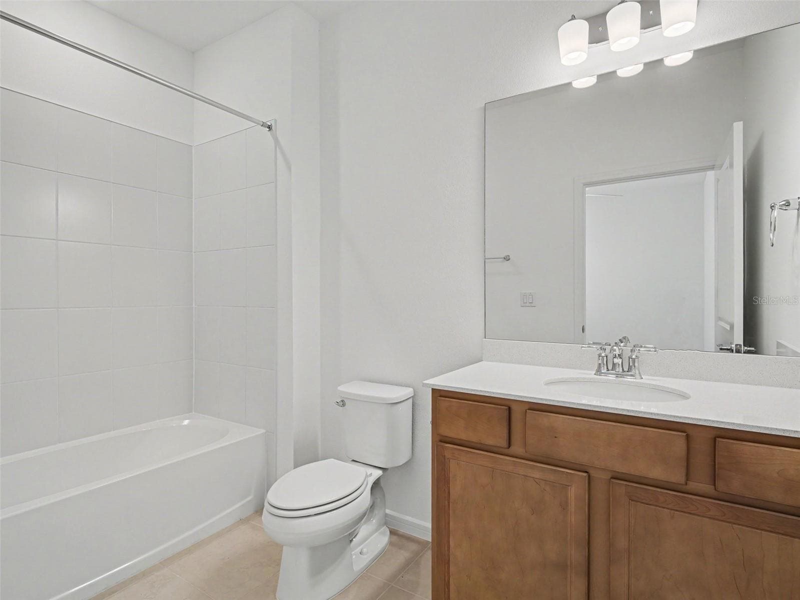 Single Family Residence at 14180 SAMOA HILL CT, RIVERVIEW, photo 17 of 23