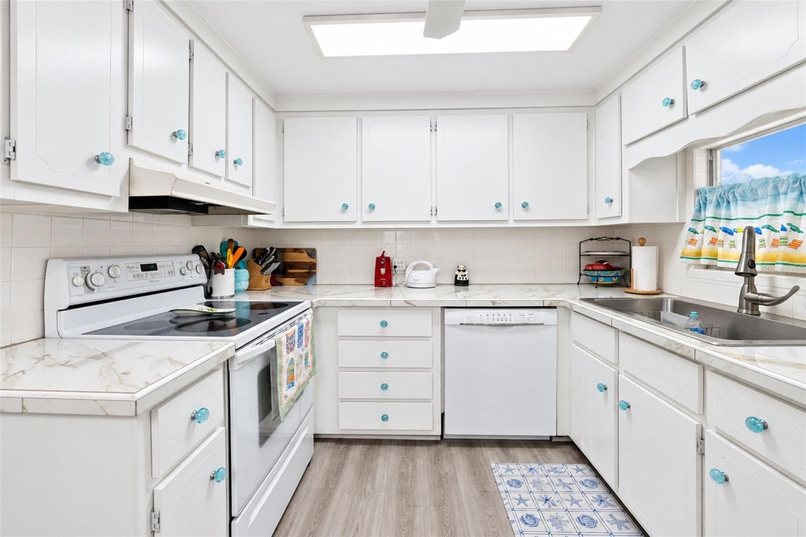 Manufactured Home at 2100 KINGS HWY #59, PORT CHARLOTTE, photo 14 of 69