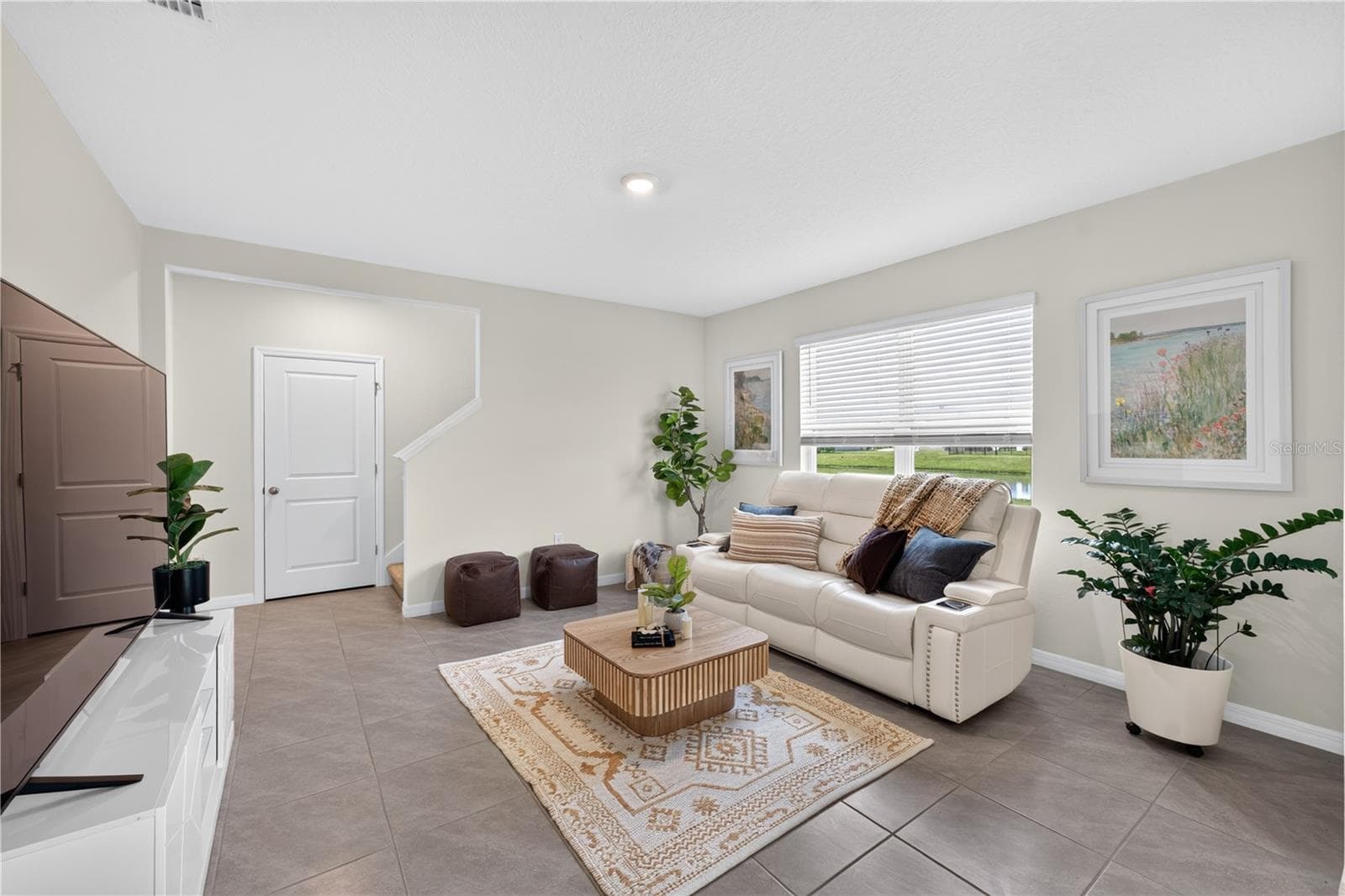 Single Family Residence at 8379 ENDER HILLS DR, WESLEY CHAPEL, photo 3 of 41
