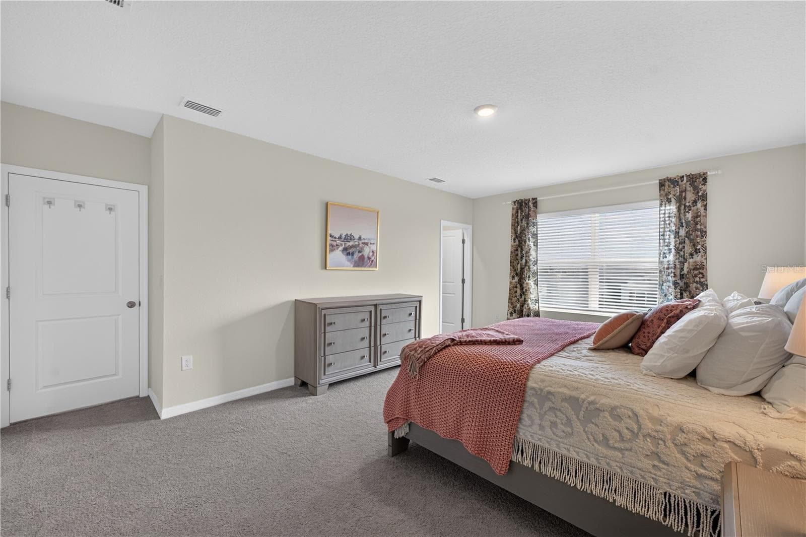 Single Family Residence at 8379 ENDER HILLS DR, WESLEY CHAPEL, photo 13 of 41