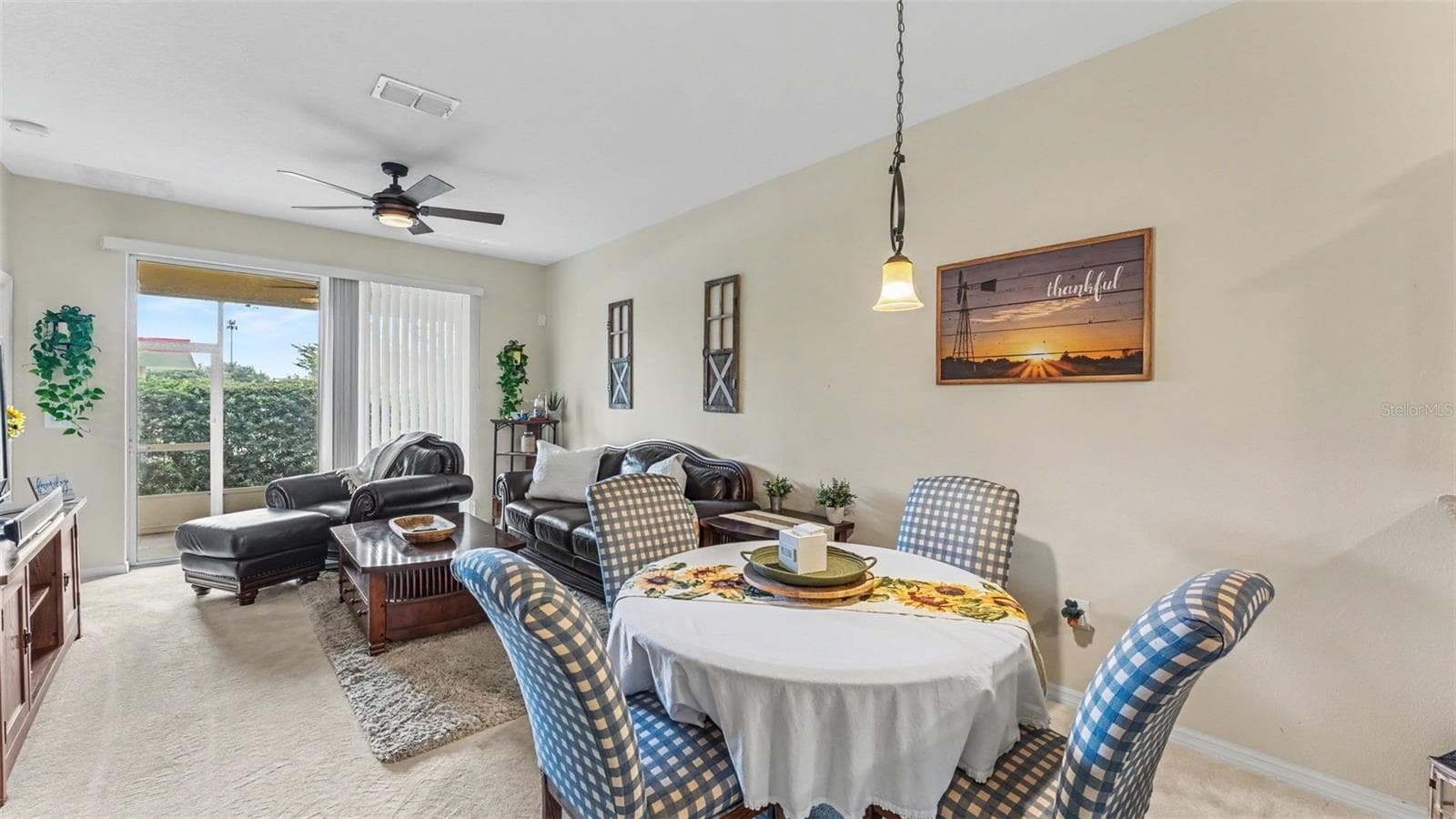 Townhouse at 4275 WINDING VINE DR, LAKELAND, photo 9 of 38
