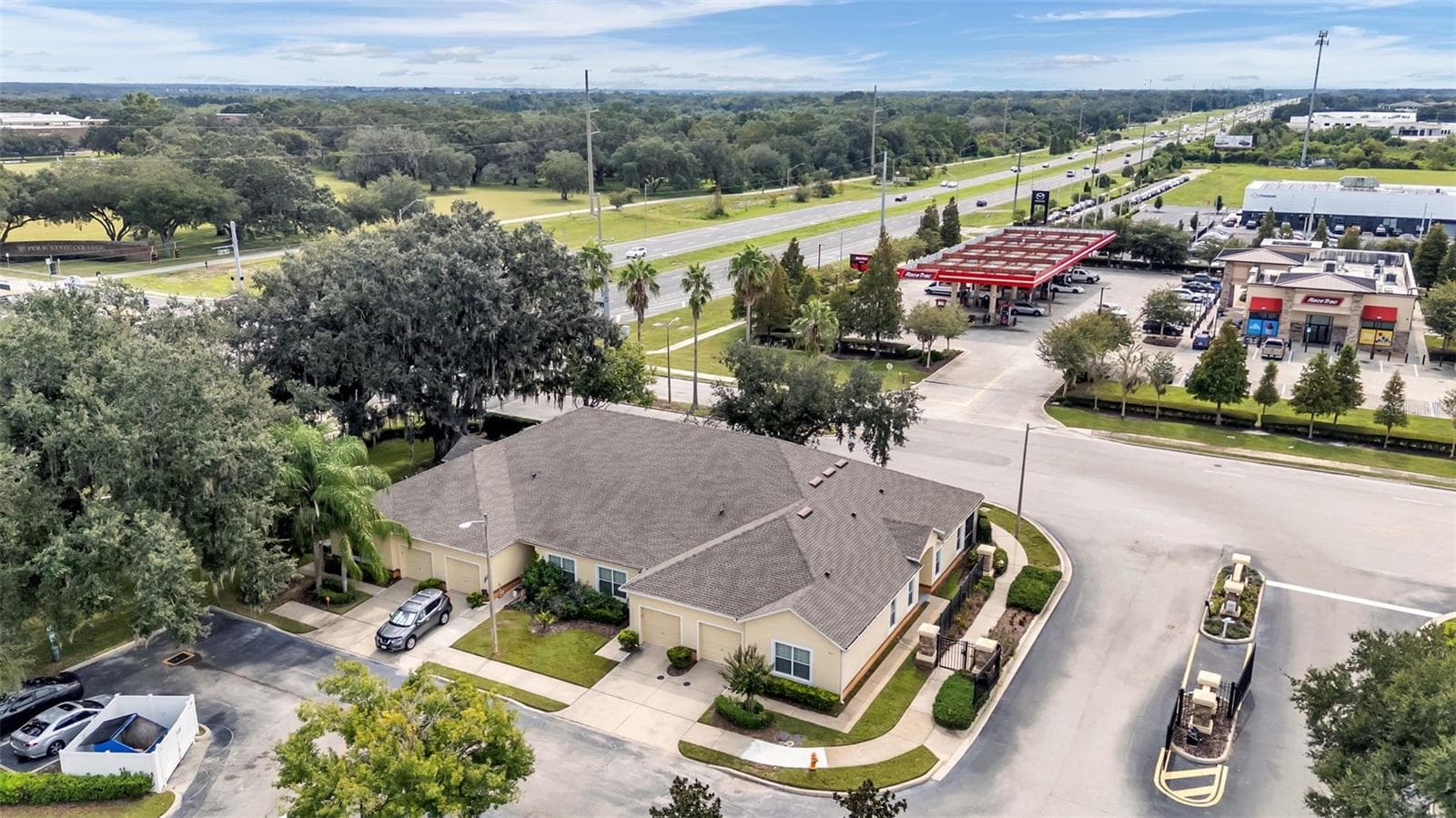 Townhouse at 4275 WINDING VINE DR, LAKELAND, photo 38 of 38