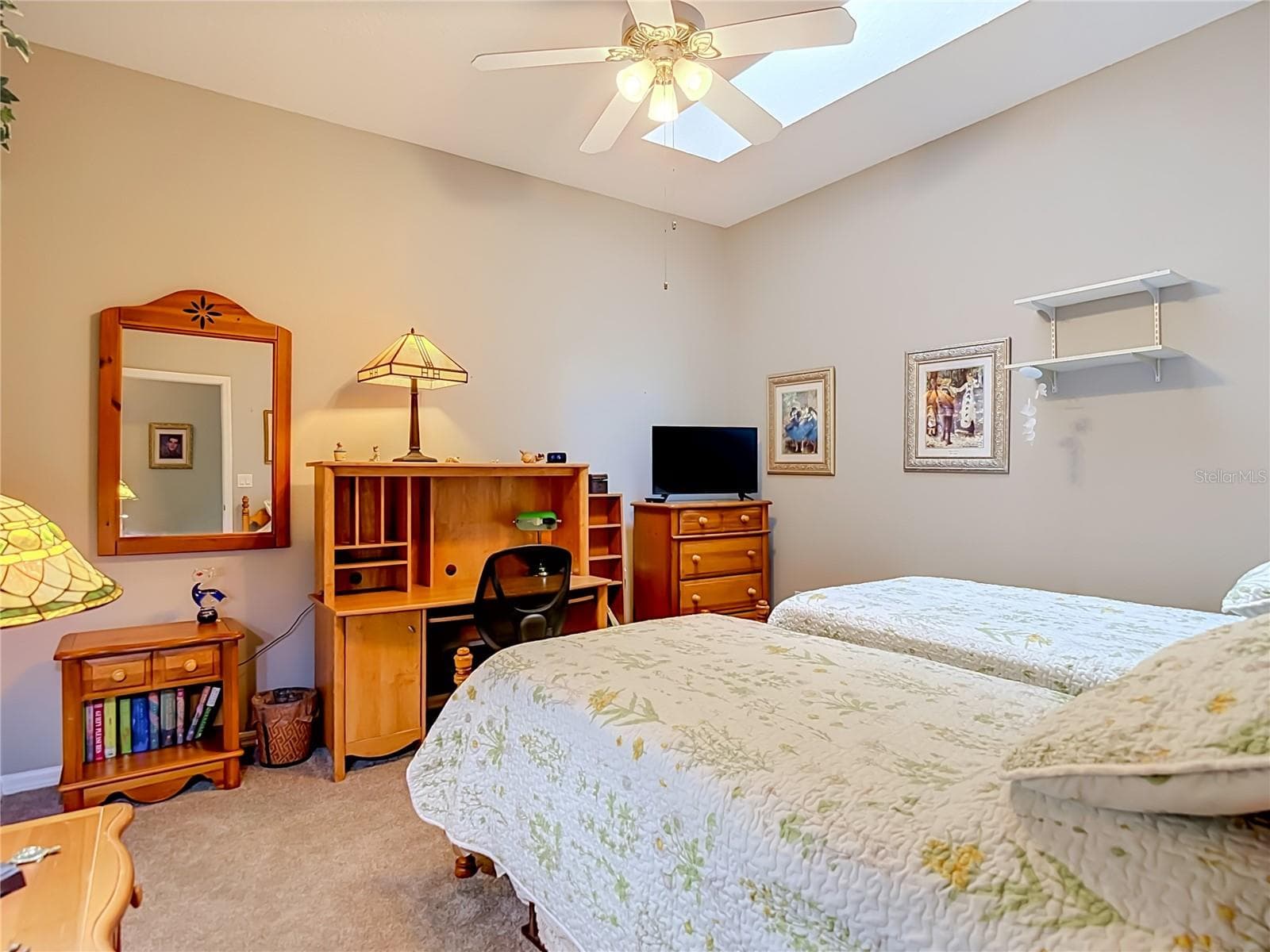 Guest room ? Study? This area could have multiple uses and is approxiamately 12'x14' in size. - 13424 NORMAN CIR, HUDSON