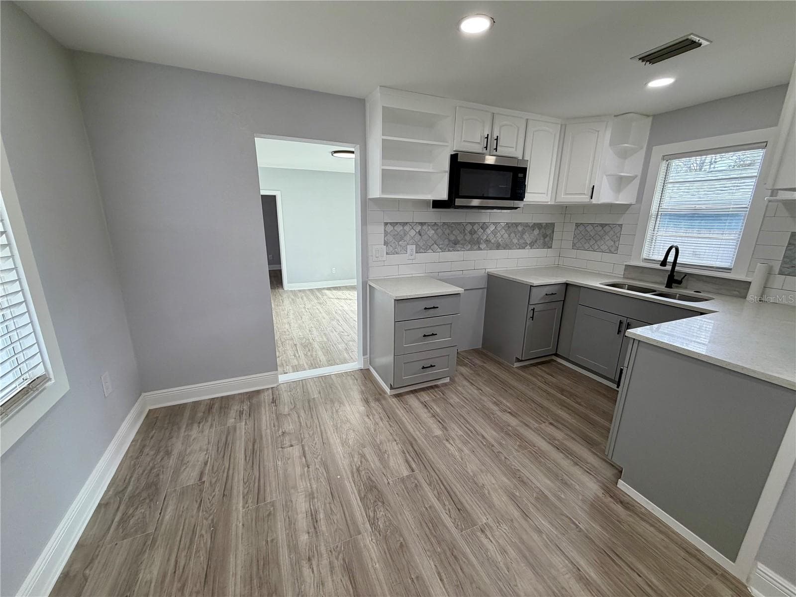 Duplex at 301 80TH AVE NE, ST PETERSBURG, photo 16 of 44