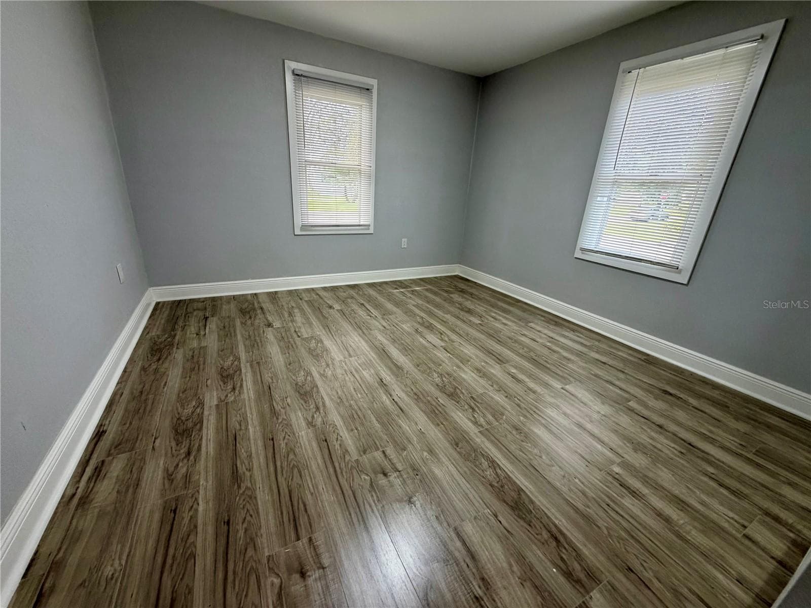 Duplex at 301 80TH AVE NE, ST PETERSBURG, photo 27 of 44