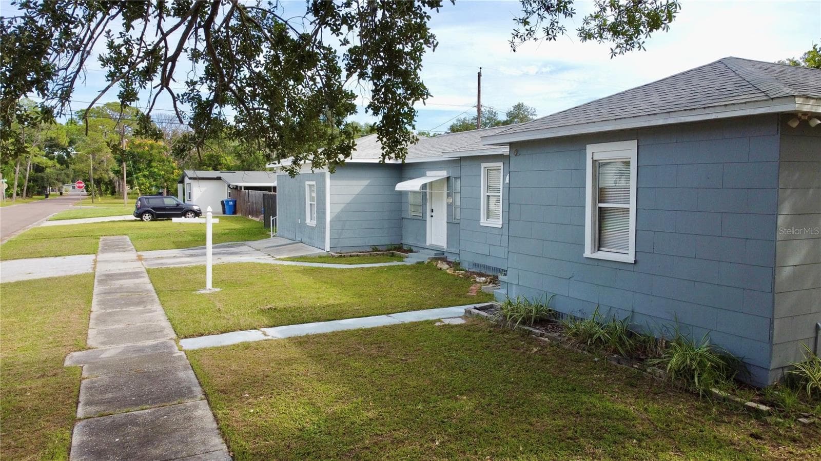 Duplex at 301 80TH AVE NE, ST PETERSBURG, photo 32 of 44