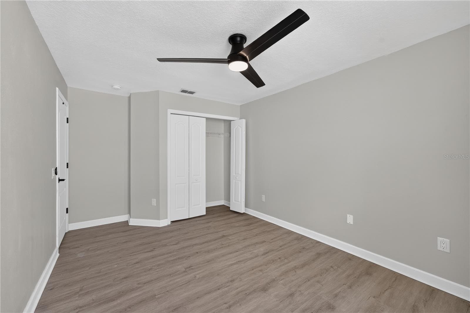 Single Family Residence at 5209 ABBEY PARK AVE, TAMPA, photo 29 of 67