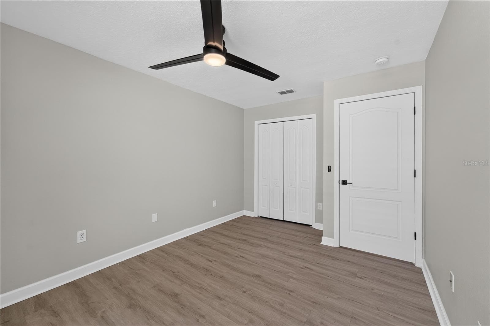 Single Family Residence at 5209 ABBEY PARK AVE, TAMPA, photo 36 of 67