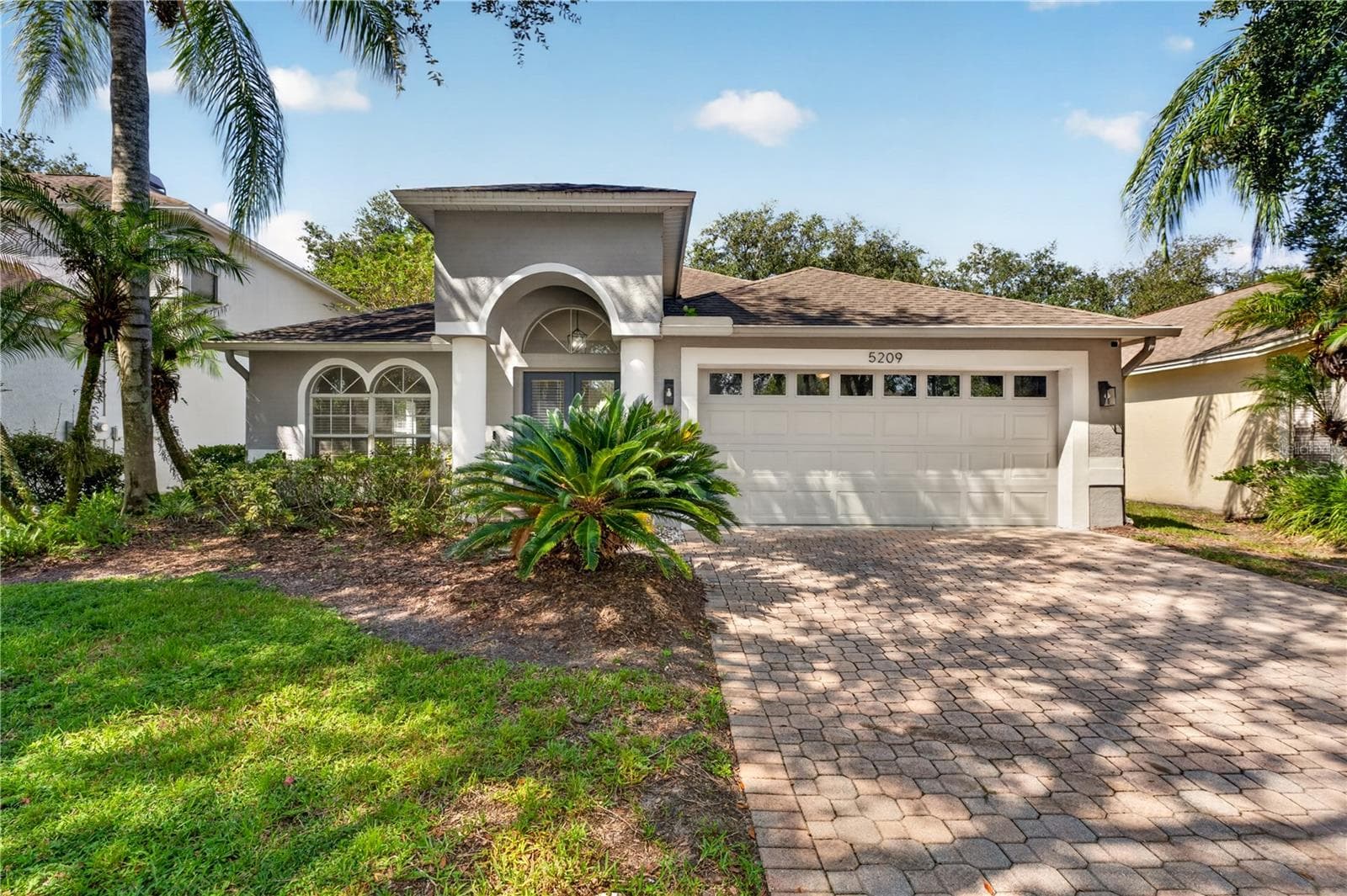 Single Family Residence at 5209 ABBEY PARK AVE, TAMPA, photo 55 of 67