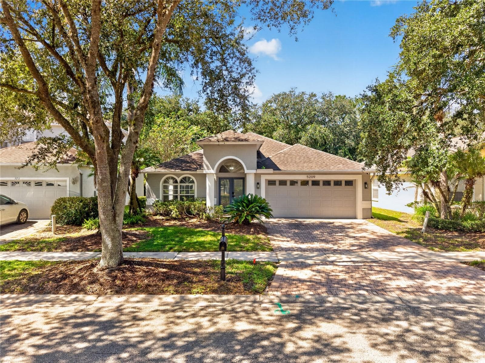 Single Family Residence at 5209 ABBEY PARK AVE, TAMPA, photo 59 of 67